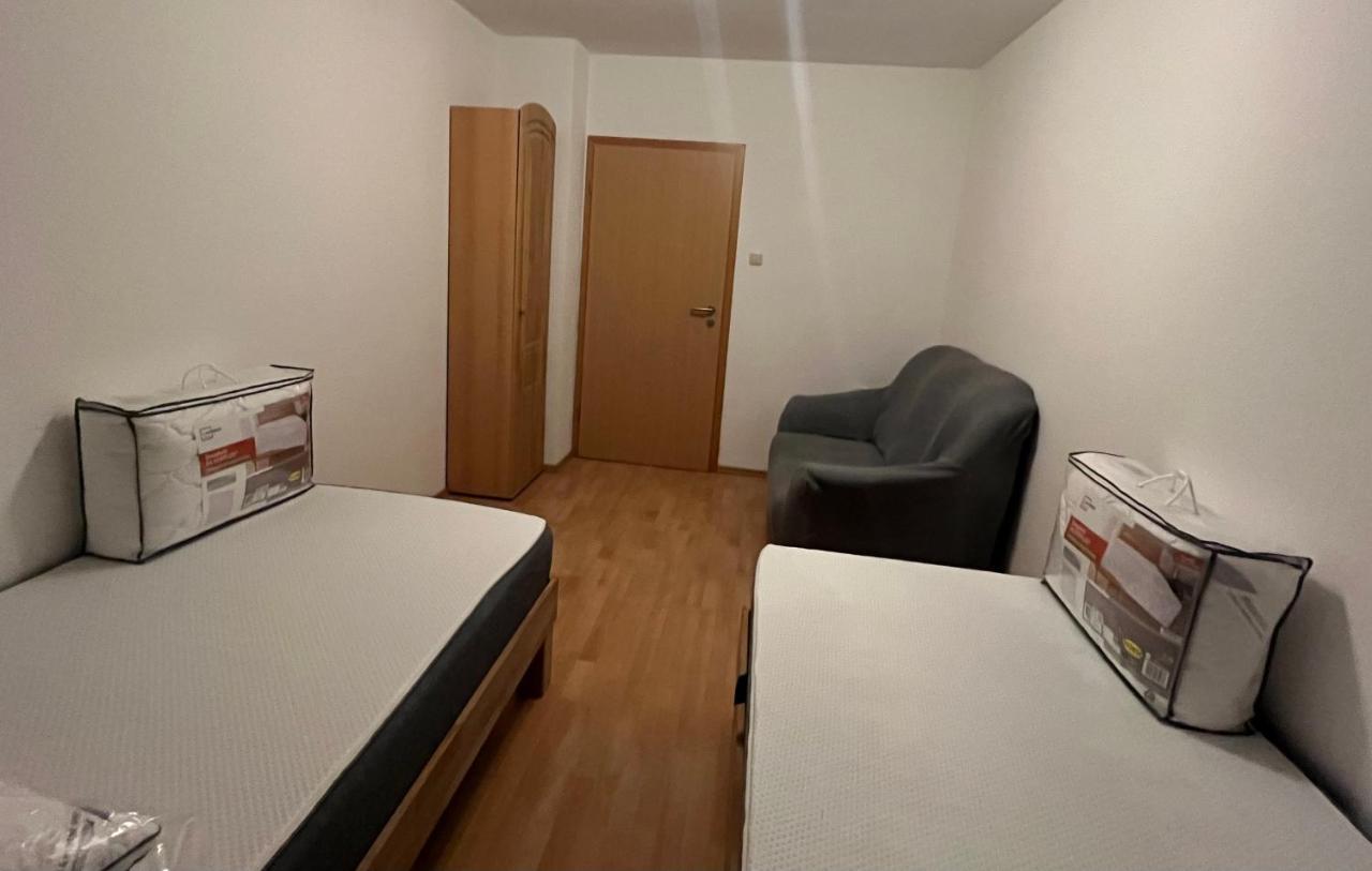 Zimmer Fuer Monteure, Handwerker Oder Reisende Έσσεν Εξωτερικό φωτογραφία