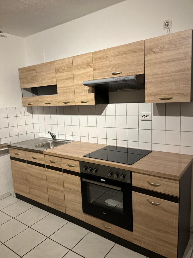 Zimmer Fuer Monteure, Handwerker Oder Reisende Έσσεν Εξωτερικό φωτογραφία