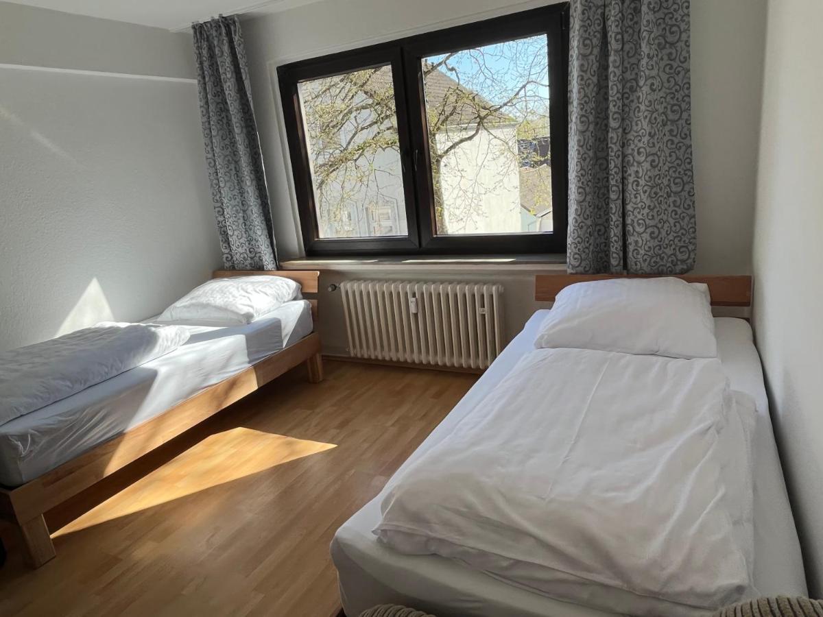 Zimmer Fuer Monteure, Handwerker Oder Reisende Έσσεν Εξωτερικό φωτογραφία